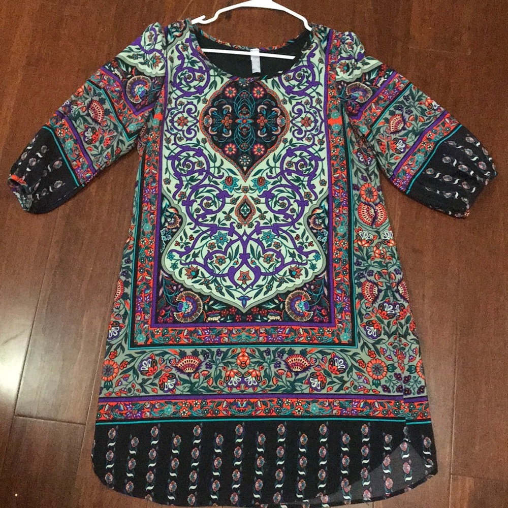 Alya dress sz L